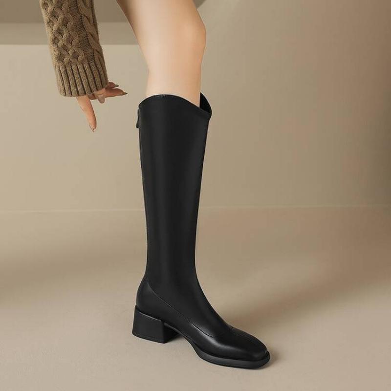 

Осенне-зимние женские однотонные ботинки Мартин, удобный средний каблук, большой размер, кожаные ботинки, квадратный носок, корейская версия, резиновая подошва, новые 39 чёрный