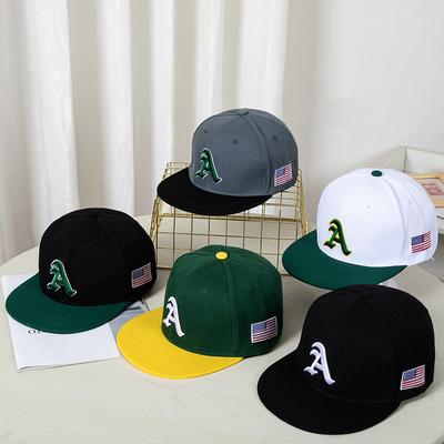 Berretti e cappelli – Berretti e cappelli con visiera