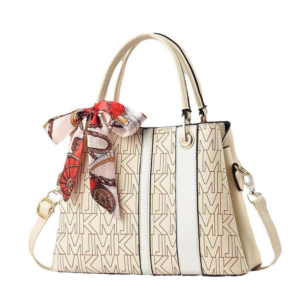 Stylish Urban Mom Tote Bag Large Capacity Elegant Pu Bucket Bag For Daily Use