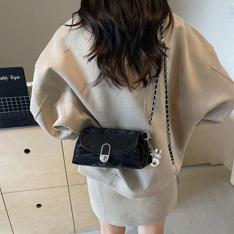 Premium texture small bag women's 2025 new summer versatile chain messenger bag single shoulder underarm small square bag
