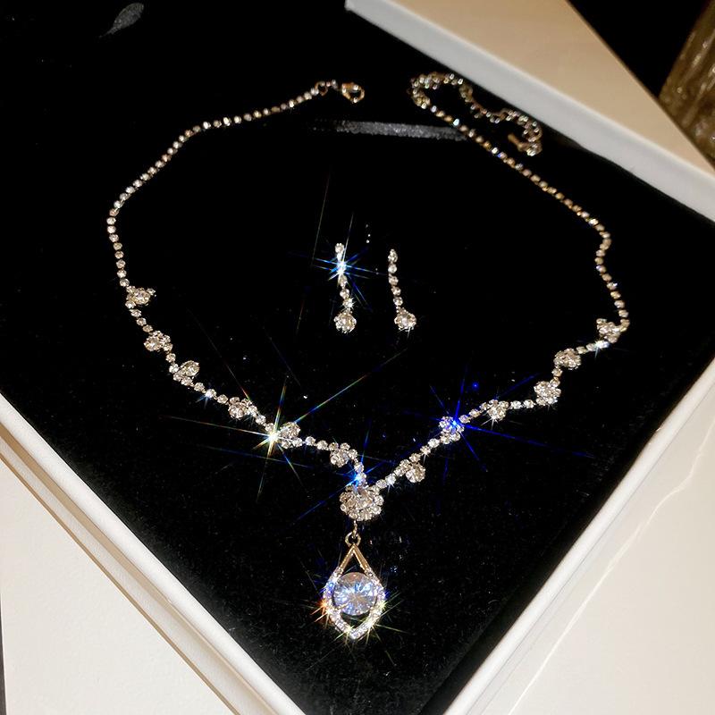 Luxus Perlen- & Diamant-Wassertropfen-Ohrring- & Halsketten-Set - Elegante High-End Damenmode