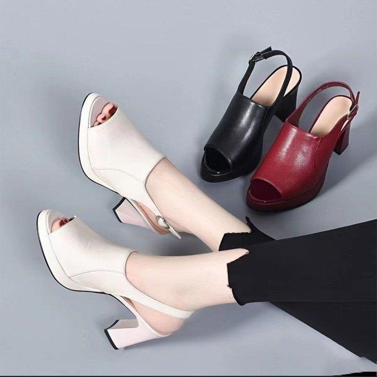 Fish mouth sandals women's one-word buckle belt spring and summer leather women's shoes 2025 new thick heel waterproof table high heels