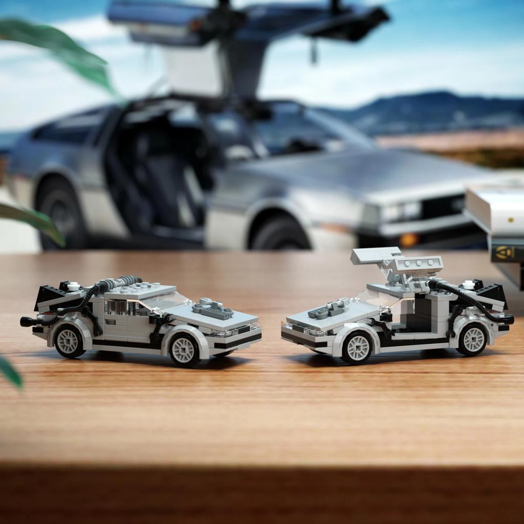 Non-Toxic Moc New Back To The Future Time Machine Car Building Blocks Set Deloreaned Speed Vehicle Bricks Kid Toys For Children Gifts