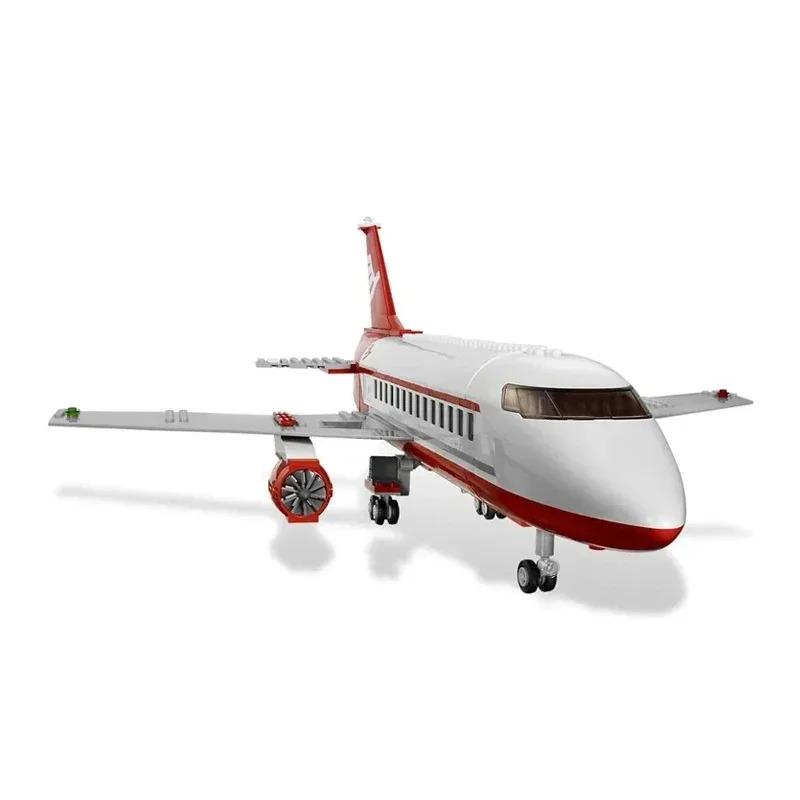 City Series New Airport Station Terminal Building Blocks Set Up Construction Aircraft Toys Children's Christmas Gifts 703PCS