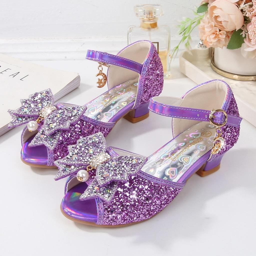 Silver Fish-Mouth Pearl Pendant Sandals - New Style, Soft-Soled Girls' Princess Shoes for Performance.