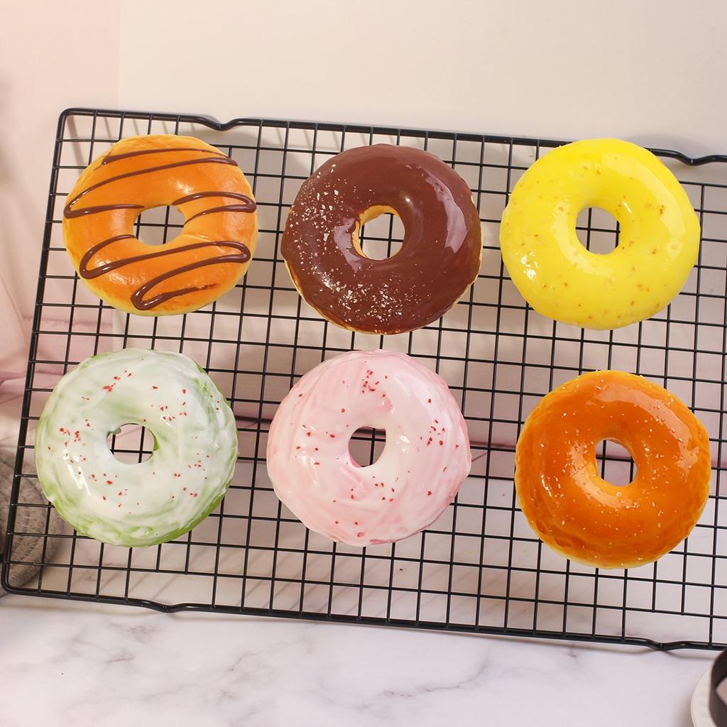 1Pcs Online Celebrity Explosions Soft Fragrant Slow Rebound Jam Doughnut Bread Model Handmade Super Soft Decompression Shooting