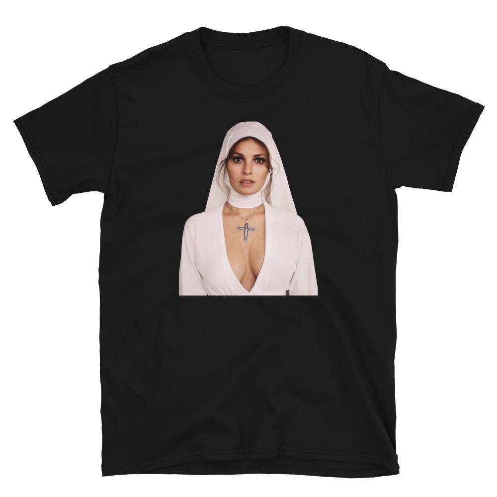 Raquel Welch Raquel Nun Bluebeard Printed T-Shirt XXL