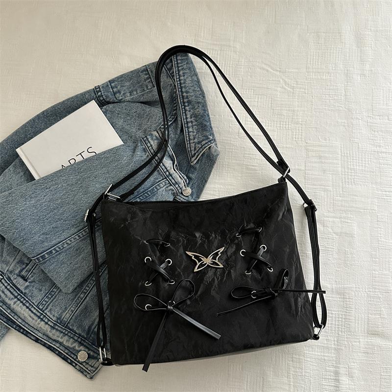 

Простая и модная сумка-тоут большой вместимости женская новинка 2024 года простая и модная сумка большой вместимости модная сумка через плечо чёрный