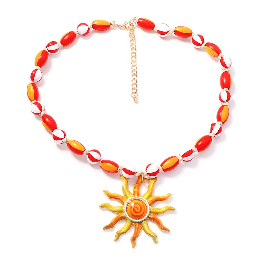 Bohemian vacation style sun pendant contrasting color beaded necklace seaside outing atmosphere women's necklace