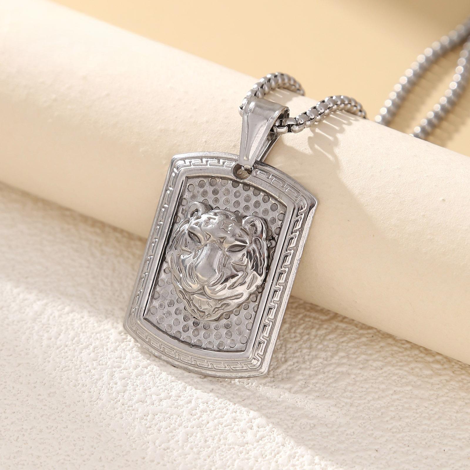 2025 Fashion Trend Jewelry Chain Length 55CM Creative Trend Simple and Versatile Men s Pendant 55CM