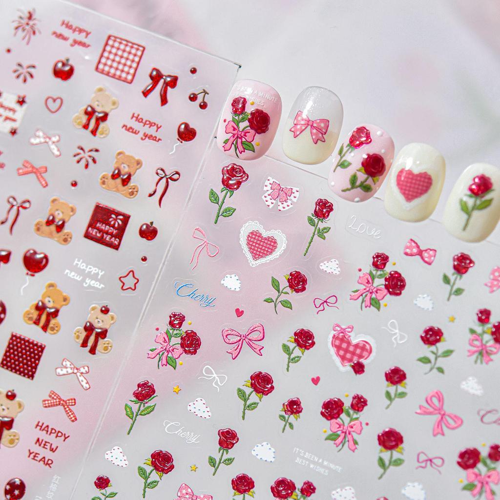 Tomoni Gilded Rose Nail Stickers - Sweet, Stylish Valentine's Day Decorations