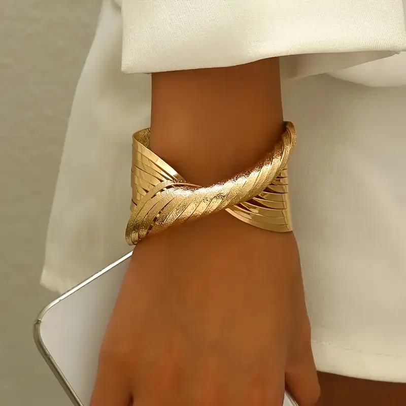 Vinatge Matte Twisted Line Design Cuff Bangle for Women Men Hip Hop Style Bangles Versatile Daily Wear Jewelry Gifts