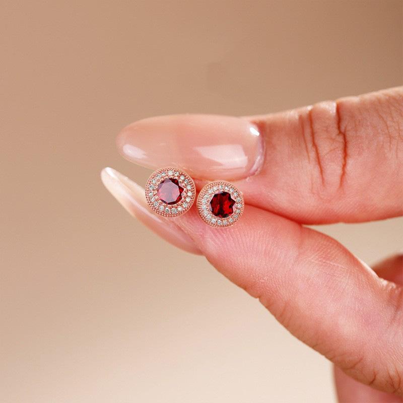 Granatapfelrote Ohrstecker für Damen, leichter Luxus, Temperament, hochwertige Imitation Rubin, runde Ohrringe