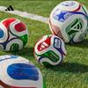 adidas Mini-Souvenir-Fußball Weltmeisterschaft