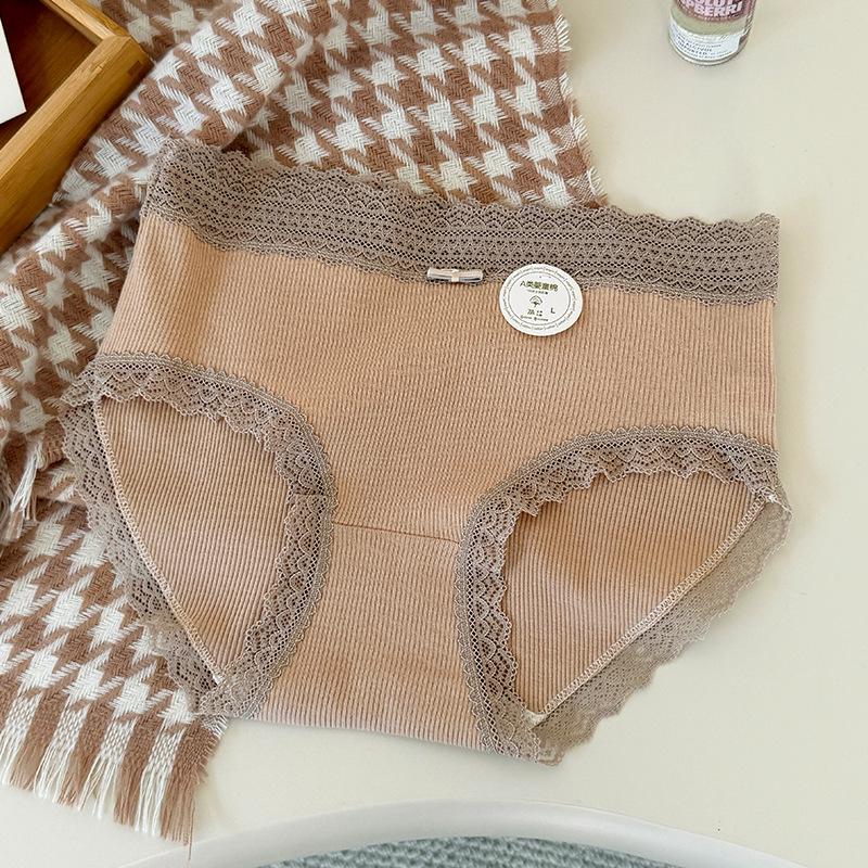 10A Antibacterial Lace Mid-Waist Women's Briefs: Pure Cotton, Skin-Friendly, Breathable, Comfortable for Young Girls