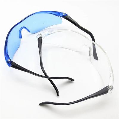 Lunettes de sécurité à protection UV Verres protecteurs résistants aux chocs Lunettes de protection durables