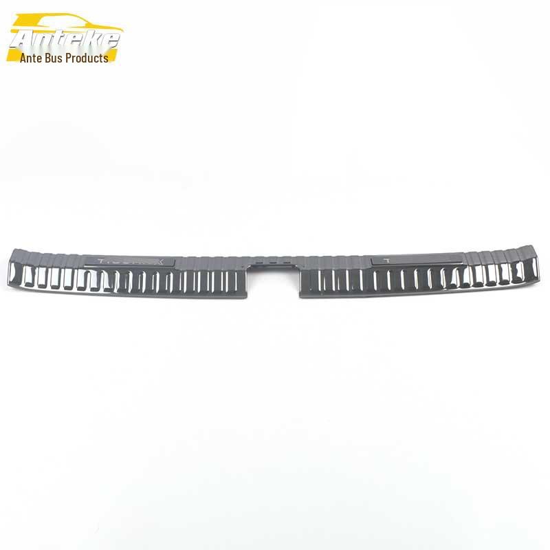 Tiguan X 21 Stainless Steel Rear Guard Plate: Trunk Protection & Decoration.