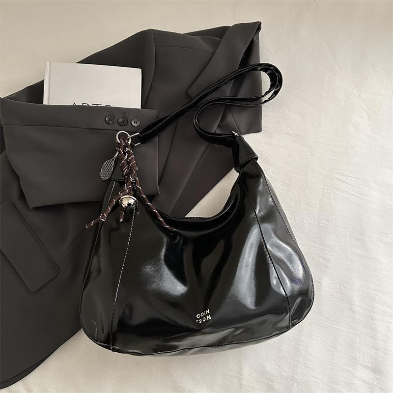 

Relaxed Style Large Capacity Bucket Bag for Women New Fashionable PU Leather Shoulder Tote Purse чёрный