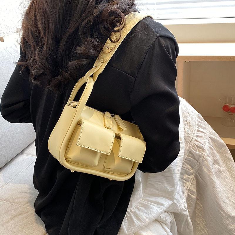 

Minimalist Underarm Bag Women s 2023 Spring New Casual Niche Small Square Bag Stylish Versatile Single Shoulder Bag Pink жовтий