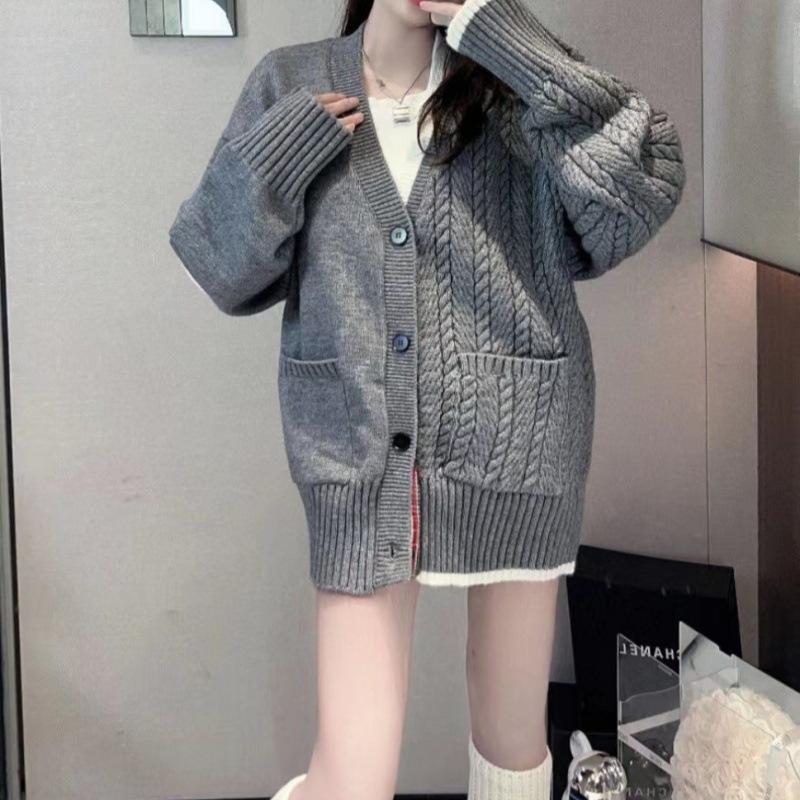 College style loose neck sweater jacket women's autumn and winter new soft waxy versatile contrasting color twist cardigan