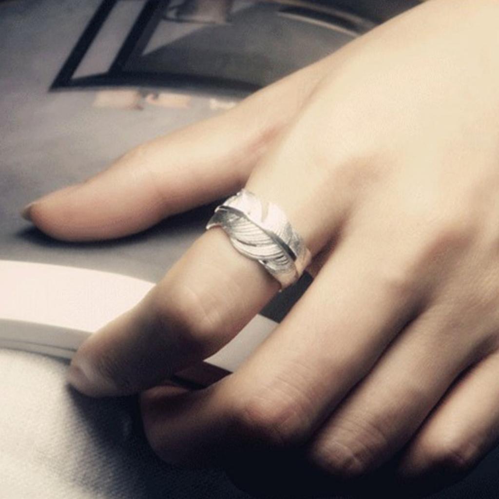 Vintage Silver Color Feather Opening Rings For Women Men Trendy Minimalist Tree Leaf Feather Finger Rings Punk Party Jewelry