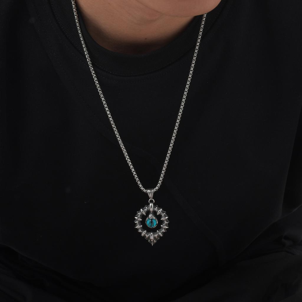 Punk Devid's Eye Pendant Necklace for Men,Antique Stainless Steel Necklace,Vintage Halloween Party Jewelry