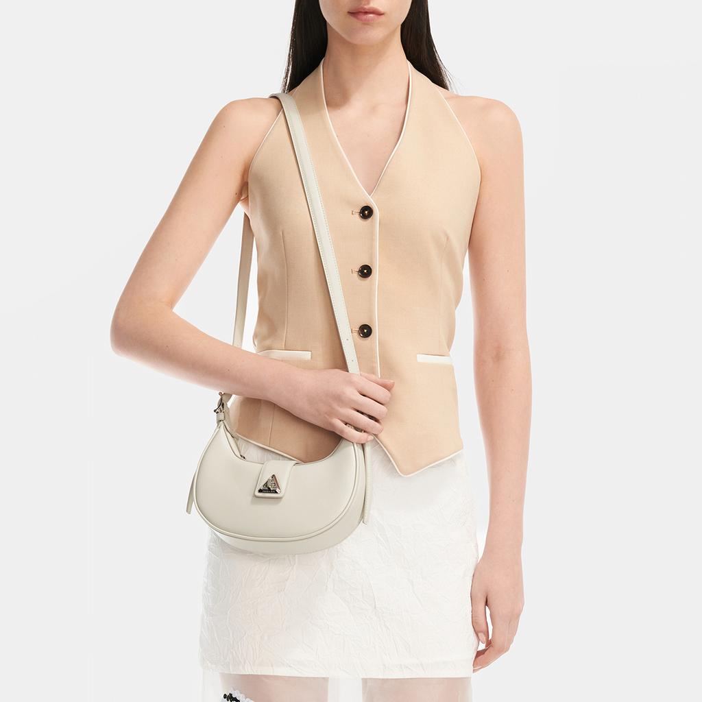 New CHARLES&KEITH PU Crescent Bag, Shoulder Bag Small Women's Noir Black/Chalk White/Cognac Light Umber/Pewter Tin Gray CK2-50271205