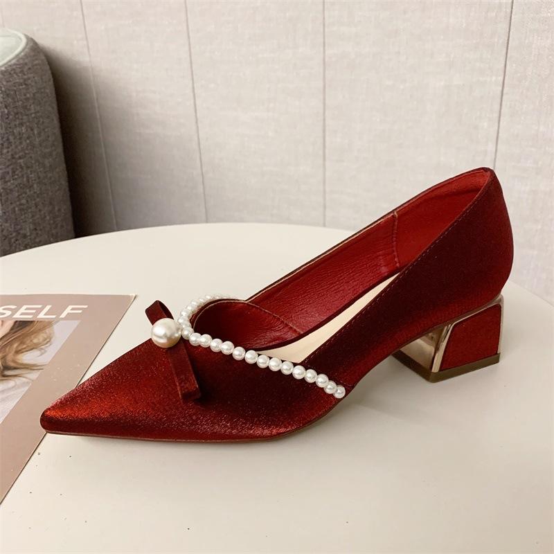 2025 Spring New Pointed Thick Heel High Heels Women's French Pearl Bow Single Shoes Medium Heel Red Wedding Shoes