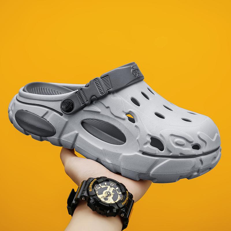 New Summertime Mens Clogs Sandal Shoes Man Home Garden Shoes Lightweight Plush Comfort Men Slide Shoes Anti-Skid Soft Bottom Flip Flop Sandal Shoes