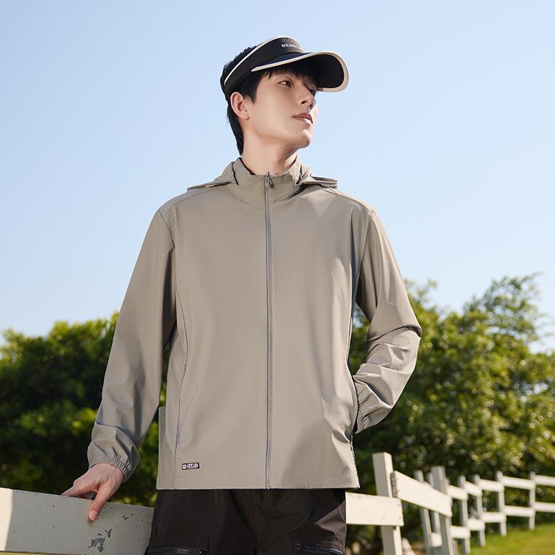 upf110 + sunscreen clothing for men and women UV protection outdoor light and thin ice-feeling hooded summer trench coat group clothing