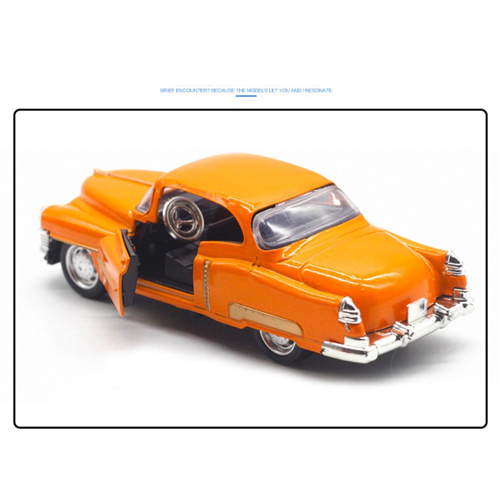 1/36 Méretarányú Cadillac Vintage Autók Ötvözet Die-Cast Húzható Hátra Fém Modell Klasszikus Autó Gyűjtői Darab Gyerekeknek Felnőtteknek Ajándék Die-Cast Nyitható Ajtós Autó