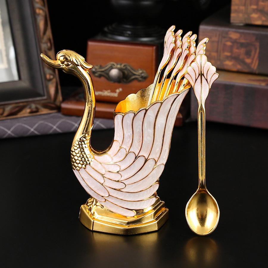Porta cucchiai a cigno di lusso leggero europeo incastonato di diamanti, porta cigno oro e argento, ornamento decorativo a cigno, artigianato in lega