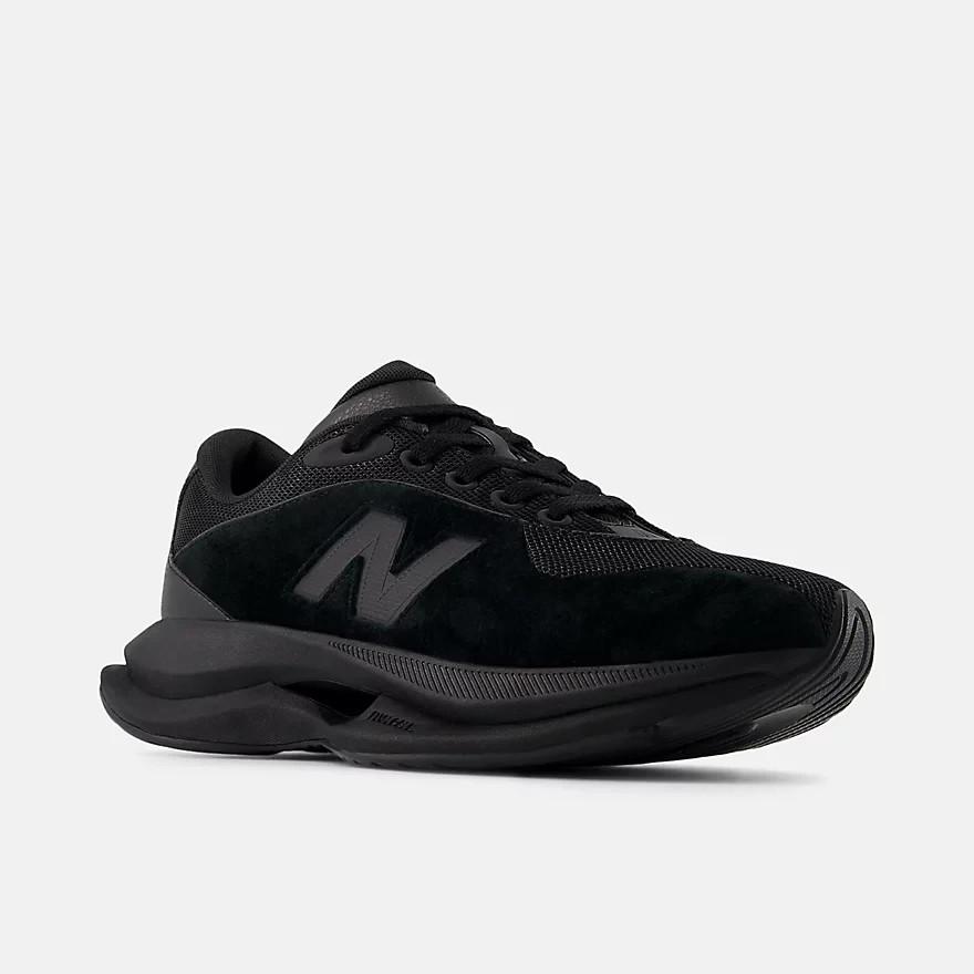 UTFOA30A New Balance 100 Black (Men s) 4.5