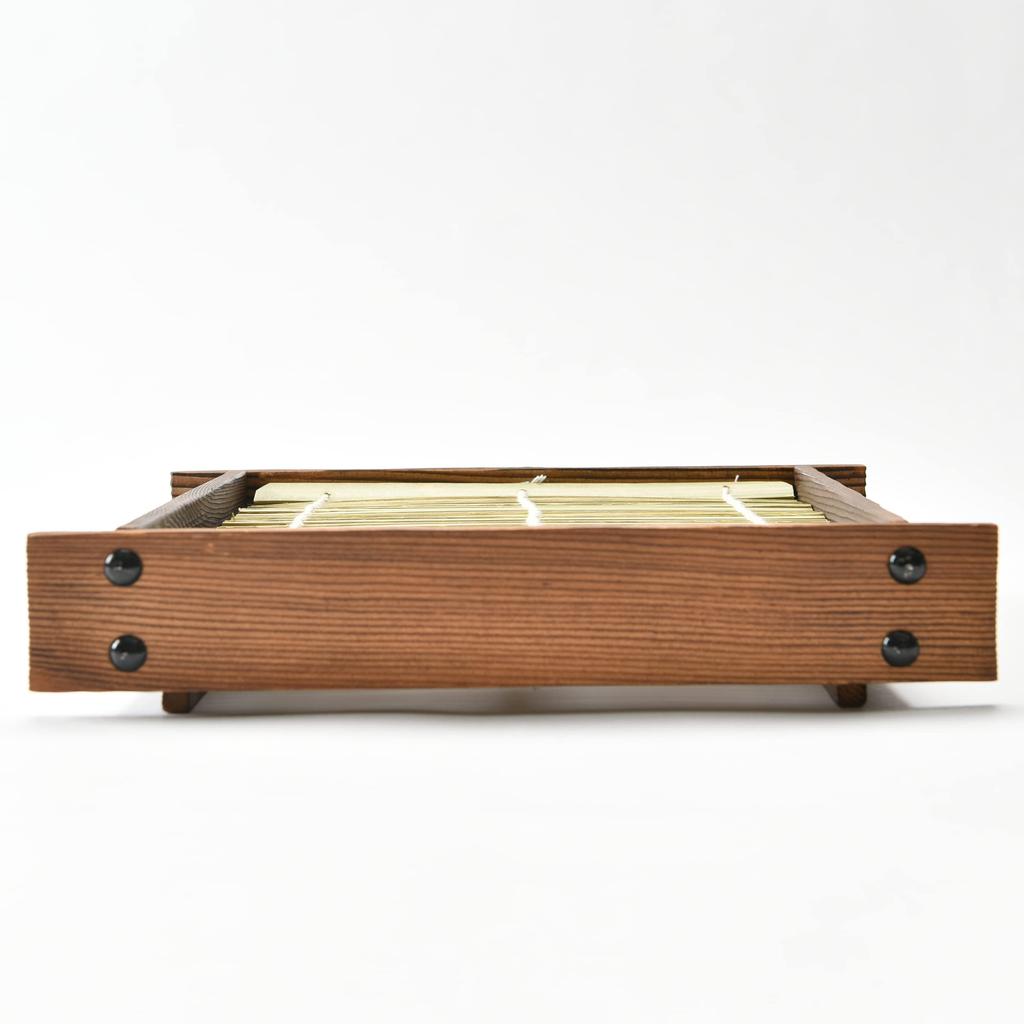 Small Charred Cedar Soba Dish with Mistakes X Noodle for Soba and Commercial Use In [19 20cm] [Wooden Soba/Udon Set] [Suitable Restaurants, Inns,