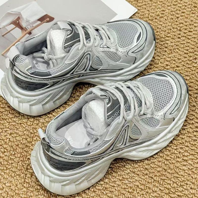 Dad Shoes Girl 2025 Summer New Small Sneakers Suction Film Bottom Mesh Breathable Women's Shoes Versatile Shoes Children