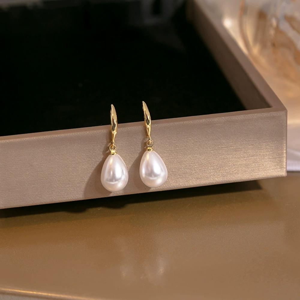 New Water Drop Pearl Pendant Earrings Irregular Slim Fit Imitation Pearl Pendant Earrings
