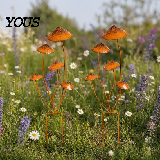 Outdoor Decorative Yard Art Metal Mushroom Garden Stake, Retro Mushrooms Statue, Style Set Stake Plant Sculpture for Lawn Planter Decor Fade Resistant