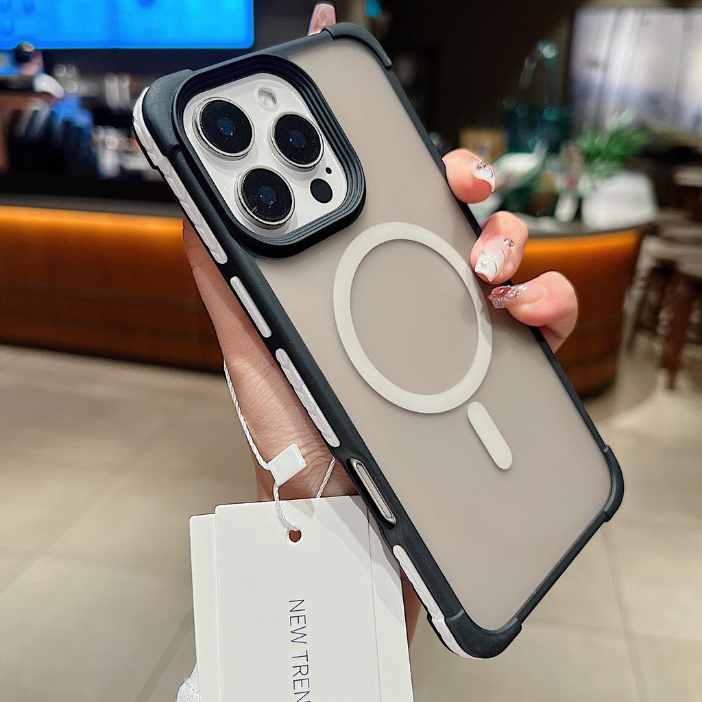 Apple 15 Magnetic Protective Case for Anti Drop At The Four Corners of IPhone16ProMax Phones