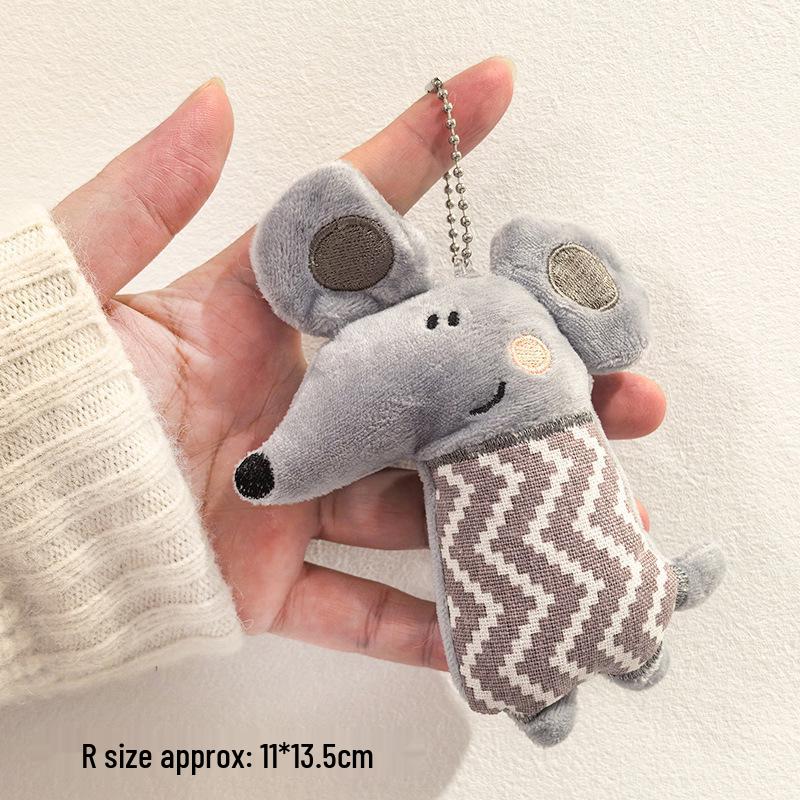 Year of the Sheep Lamb Keychain: Cute Plush Pendant for Students' Bags