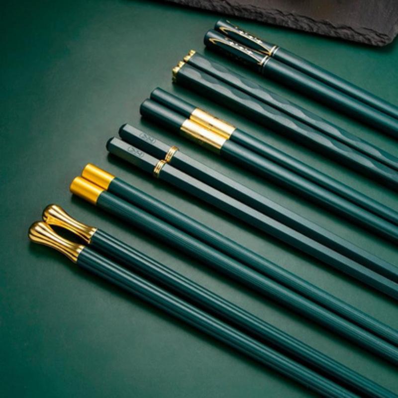 5/6/8Pair High Temperature Resistant Household One Person One Chopstick Meal Sharing Alloy Chopsticks