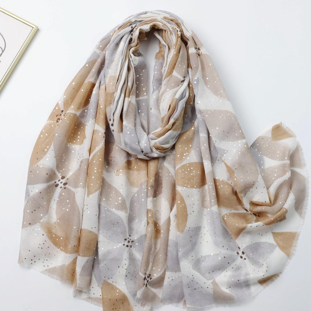 Hot stamping pear flower with rain satin cotton printing long towel factory sales travel vacation sunscreen shawl