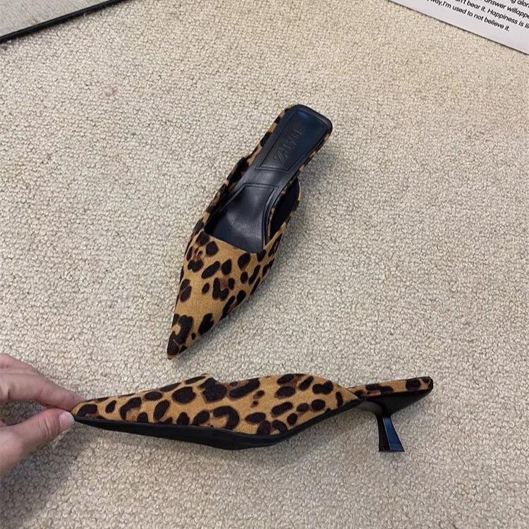 

Баотоу півтапочки жіноче взуття носити 2025 новий темперамент леопардовий принт гострий носок французькі високі підбори взуття Мюллера леопардовий принт 40 леопард друку кольору