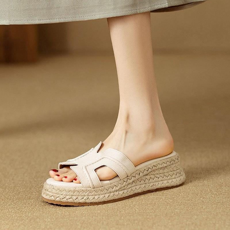 Small thick-soled one-word slippers women's 2025 new summer wear woven wedge heel sandals with skirt cool slippers