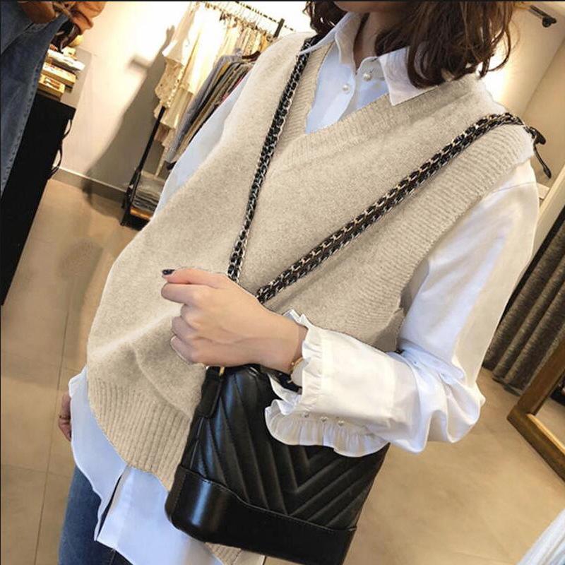 Women's V-Neck Knitted Sweater Vest - Spring/Autumn 2026 Collection, Loose-fit, Versatile Japanese Style Outerwear