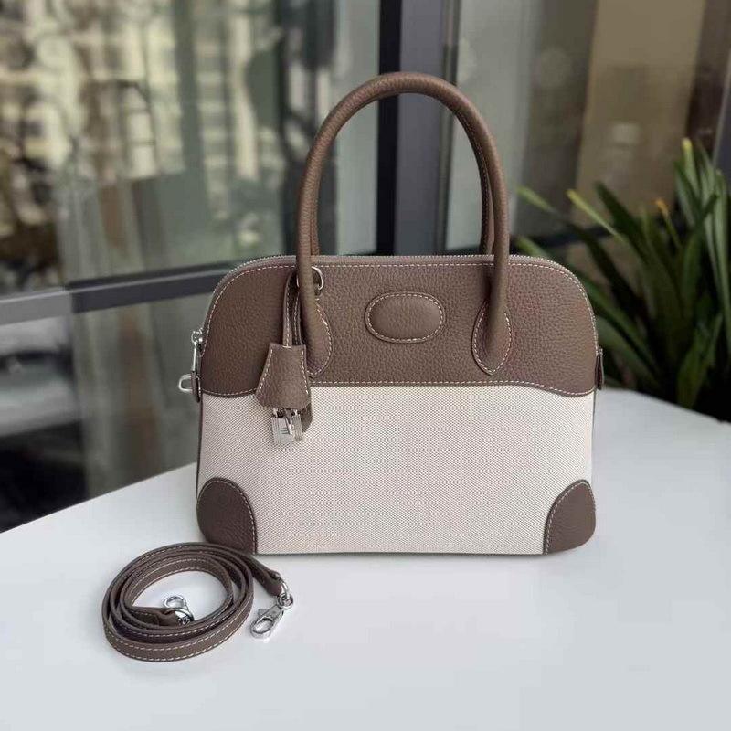 

2025 Новая женская сумка из натуральной кожи, кожа первого слоя с канвасом, 31 сумка-боулинг-ракушка, ручная, на одно плечо, через плечо 31x14x23cm серый