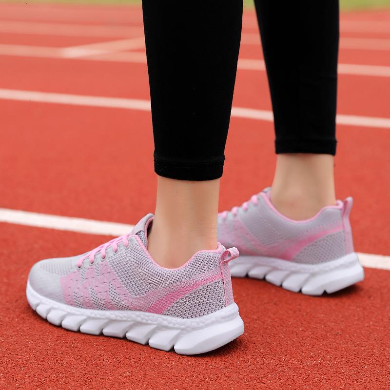 lightweight exercise shoes