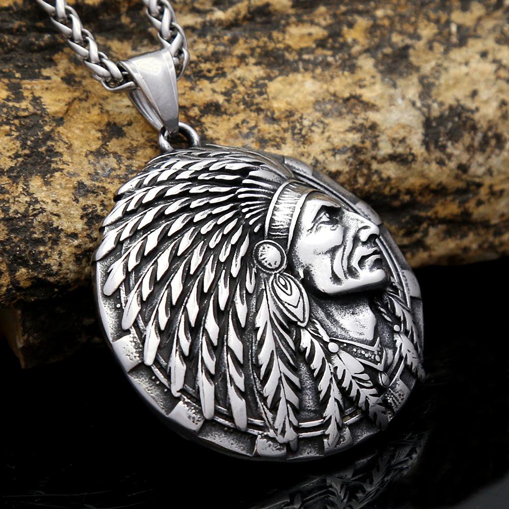 Europäischer und Amerikanischer Edelstahl Indischer Anhänger Nische Hip-Hop Herren Pulloverkette Titanstahl Halskette Schmuck