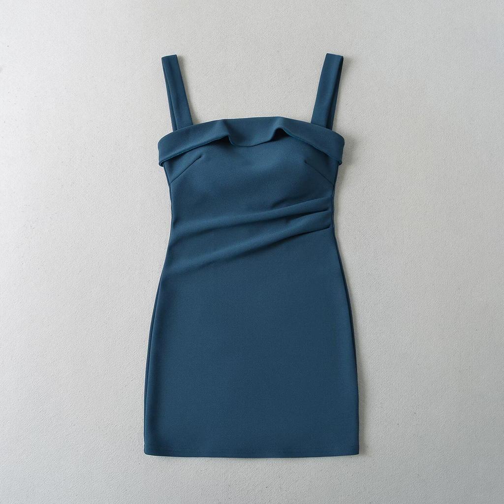 Trendy Women's Sexy Tube Top & Waist-Cinched Short Skirt Set