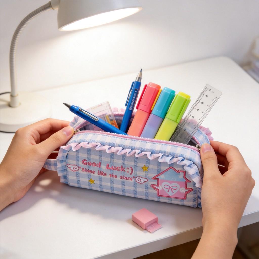 Girls Heart Canvas Pencil Case With Large Capacity And Lace Embroidery For School Supplies
