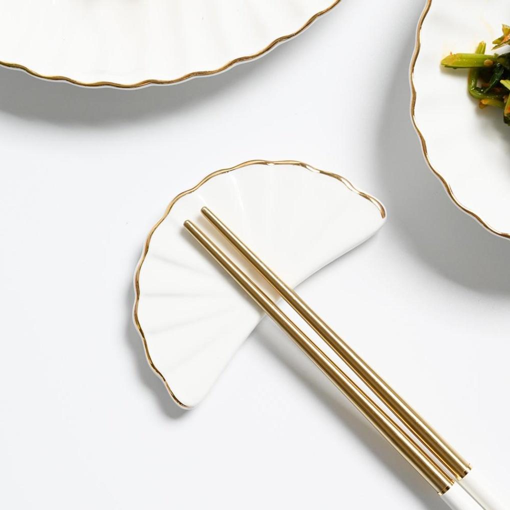 Goldrimshell ceramic spoon rest